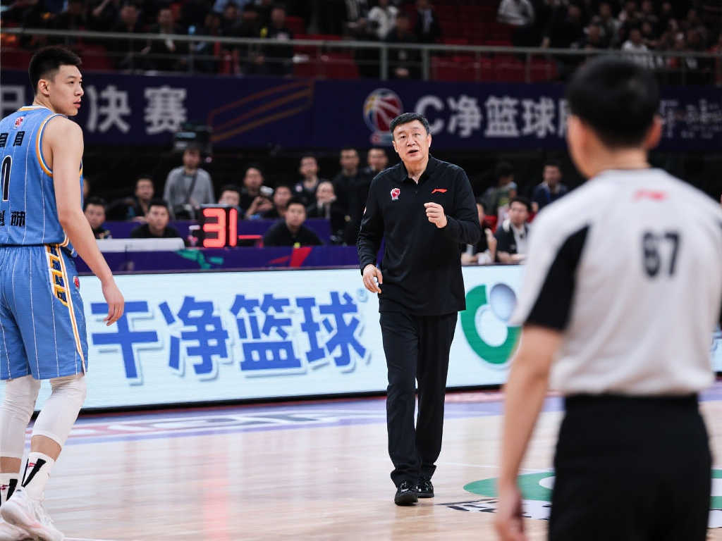 但博洛尼亚